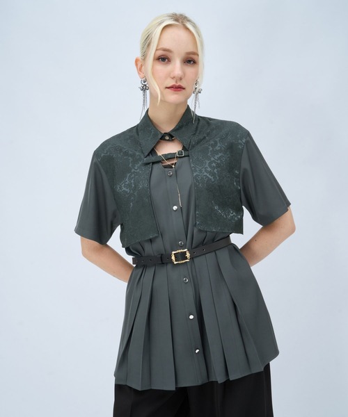 HARE(ハレ)の「パーツバックルプリーツシャツ(HARE)(シャツ/ブラウス・レディース・ボルドー/グリーン/ブラウン/ブラック・FREE)」の22枚目の写真