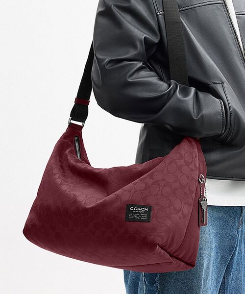 レオクロスボディ・シグネチャーナイロン（ショルダーバッグ）｜COACH