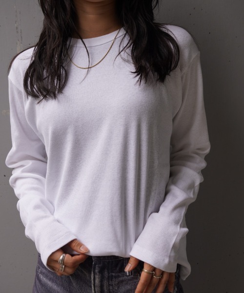 ATON(エイトン)の「ATON (エイトン) RECYCLE SUVIN RIB L0NG SLEEVE T-SHIRT(Tシャツ/カットソー・レディース・チャコールグレー/ホワイト/ピンク・2)」の1枚目の写真