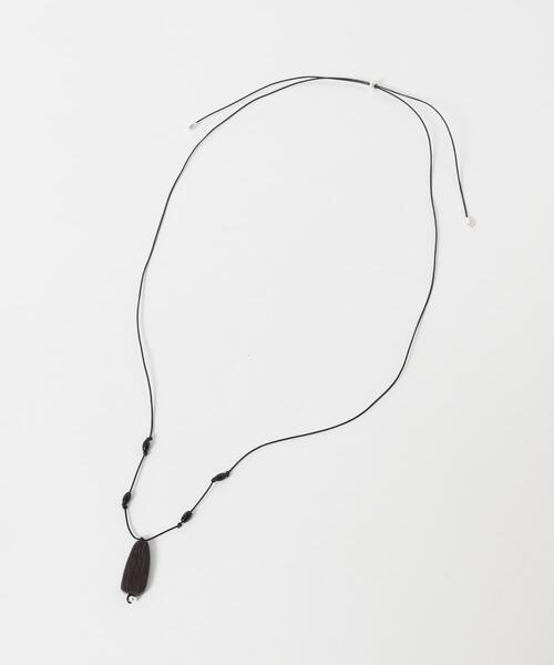 SMELLY(スメリー)の「SMELLY so’ onyx accent wood necklace(ネックレス・レディース・ブラック・-)」の8枚目の写真