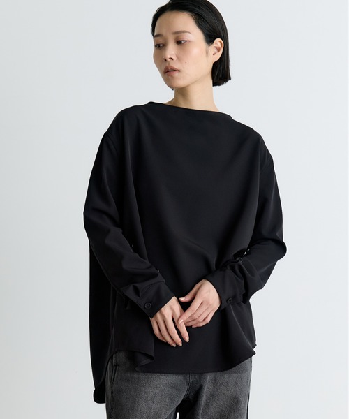 COGTHEBIGSMOKE(コグザビッグスモーク)の「【COGTHEBIGSMOKE/コグザビッグスモーク】OCEANA BUTTON ADJUST SLV TOP/カットソーシャツ(Tシャツ/カットソー・レディース・ブラック/アイボリー・1)」の4枚目の写真