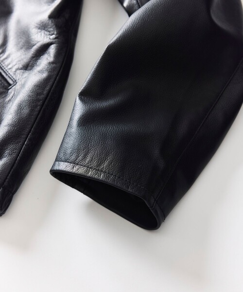FREAK'S STORE(フリークスストア)の「カーフレザー シングル ライダースジャケット/ジップブルゾン(ブルゾン・メンズ・ブラック・SMALL/MEDIUM/LARGE)」の5枚目の写真