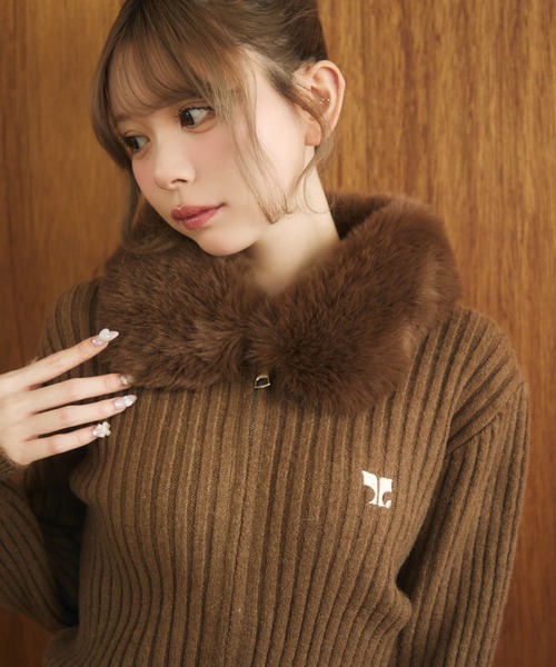 TITTY&CO.（ティティーアンドコー）の「ファー襟付きダブルジップリブニット（カーディガン/ボレロ・レディース・ブラウン/キャメル/ダークブラウン/ベージュ・FREE）」の15枚目の写真