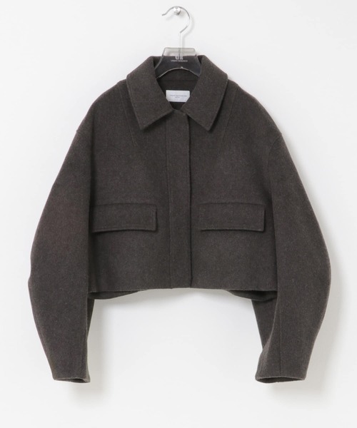 URBAN RESEARCH(アーバンリサーチ)の「new basic RIDGE MINIMAL SHORT COAT(その他アウター・レディース・ダークブラウン/ライトベージュ・38/36)」の3枚目の写真