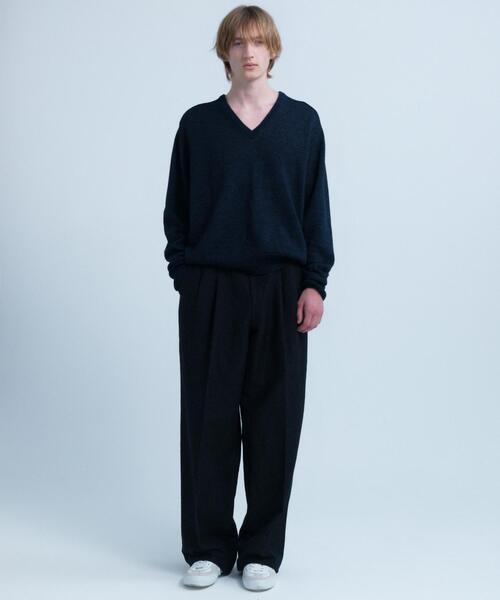 URBAN RESEARCH(アーバンリサーチ)の「new basic WASHI WOOL V-NECK KNIT(ニット/セーター・メンズ・ベージュ/ネイビー/ロイヤルブルー・LARGE/MEDIUM)」の1枚目の写真