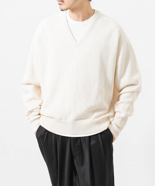 URBAN RESEARCH(アーバンリサーチ)の「new basic WASHI WOOL V-NECK KNIT(ニット/セーター・メンズ・ベージュ/ネイビー/ロイヤルブルー・LARGE/MEDIUM)」の9枚目の写真