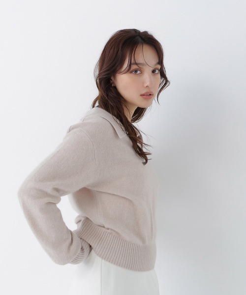 NATURAL BEAUTY BASIC（ナチュラルビューティーベーシック）の「＜ちょうど、いい服＞品よく、ゆるく。スキッパーニット＜EC限定カラー：ライトグリーン＞（ニット/セーター・レディース・イエロー/ベージュ/ボルドー/ライトグリーン/ブラウン・FREE）」の10枚目の写真