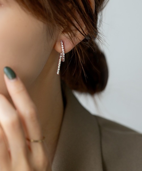 Cream dot.（クリームドット）の「【金属アレルギー対応】ビジューライン煌めくバックキャッチイヤリング（イヤリング・レディース・シルバー/ゴールド/ピンクゴールド・ONE SIZE）」の7枚目の写真