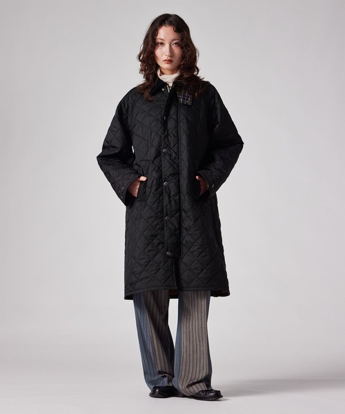 Paul Smith(ポールスミス)の「ウィメンズ Paul Smith Loves Barbour Exmoor キルティングロングコート / 265708 MQU1944(その他アウター・レディース・ブラック/ダークブラウン・XX-SMALL/X-SMALL)」の2枚目の写真