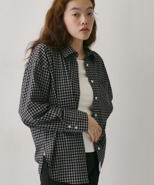 COLONY 2139(コロニートゥーワンスリーナイン)の「秋服 / スクエアネックリブロングスリーブプルオーバー(Tシャツ/カットソー・レディース・グレー/ホワイト/ブラック・SMALL/MEDIUM/LARGE)」の5枚目の写真