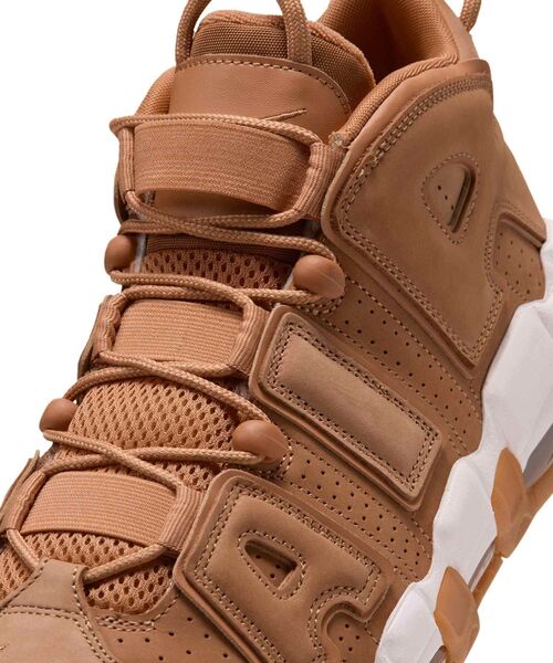 NIKE(ナイキ)の「ナイキ エア モア アップテンポ '96 プレミアム メンズシューズ / Nike Air More Uptempo '96 Premium Men's Shoes AA4060-200 Flax(スニーカー・メンズ・ウィート・28.5/28/25.5/27.5/26.5/27/26/25)」の7枚目の写真