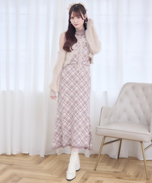 couture BY ROJITA(クチュールバイロジータ)の「ふわふわボレロニットロングワンピース(ワンピース・レディース・ブラック/ブラウン/ピンク・FREE)」の15枚目の写真