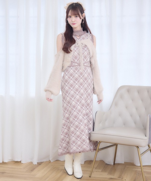couture BY ROJITA(クチュールバイロジータ)の「ふわふわボレロニットロングワンピース(ワンピース・レディース・ブラック/ブラウン/ピンク・FREE)」の17枚目の写真