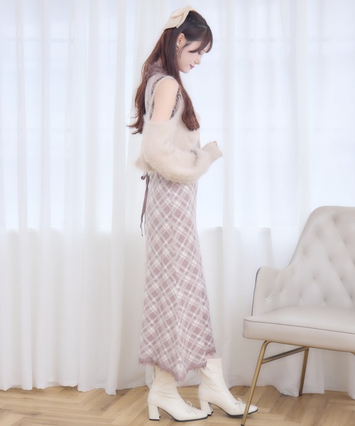 couture BY ROJITA(クチュールバイロジータ)の「ふわふわボレロニットロングワンピース(ワンピース・レディース・ブラック/ブラウン/ピンク・FREE)」の19枚目の写真