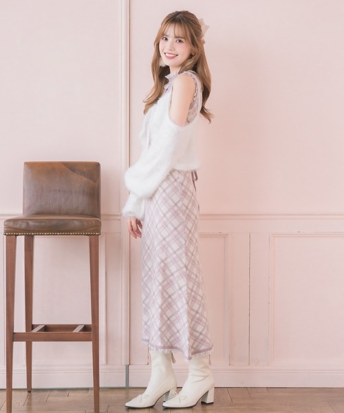 couture BY ROJITA(クチュールバイロジータ)の「ふわふわボレロニットロングワンピース(ワンピース・レディース・ブラック/ブラウン/ピンク・FREE)」の5枚目の写真