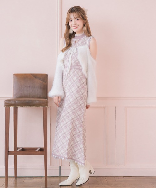 couture BY ROJITA(クチュールバイロジータ)の「ふわふわボレロニットロングワンピース(ワンピース・レディース・ブラック/ブラウン/ピンク・FREE)」の6枚目の写真