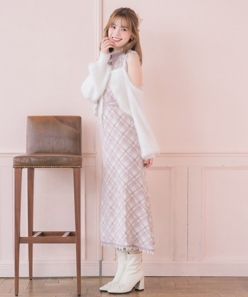 couture BY ROJITA(クチュールバイロジータ)の「ふわふわボレロニットロングワンピース(ワンピース・レディース・ブラック/ブラウン/ピンク・FREE)」の8枚目の写真