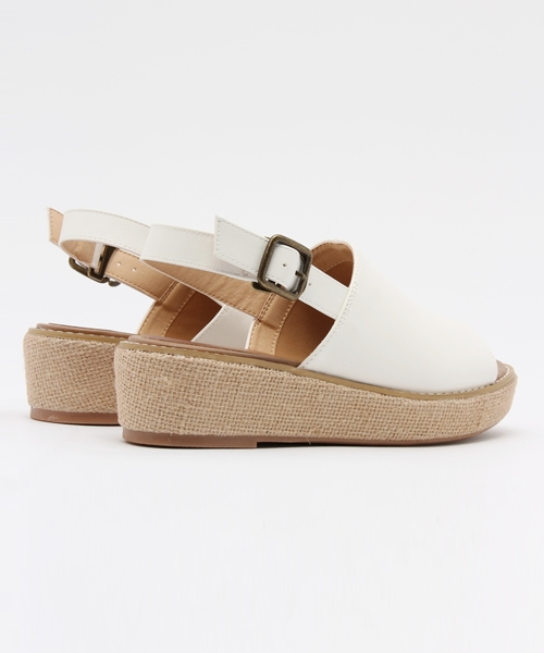 earth music&ecology(アースミュージックアンドエコロジー)の「厚底ラミー巻きサンダル(サンダル・レディース・キャメル/オフホワイト/ブラック・23cm/24cm/24.5cm/23.5cm/22.5cm)」の6枚目の写真