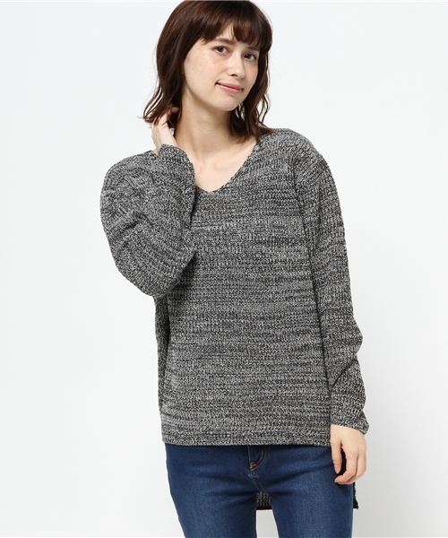 VENCEEXCHANGE(ヴァンスエクスチェンジ)の「アクリル畦Vネックニット (ニット/セーター・レディース・コーラル/オフホワイト/グレー/ダークグリーン/ブラック・MEDIUM)」の15枚目の写真