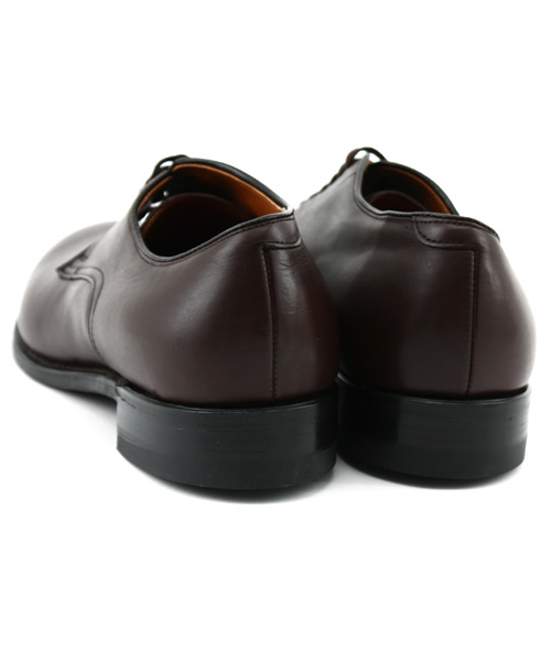 SHIPS（シップス）の「ALDEN: P-TOE CALF                （ドレスシューズ・メンズ・ブラウン/ブラック・8.5/9/9.5/8）」の4枚目の写真