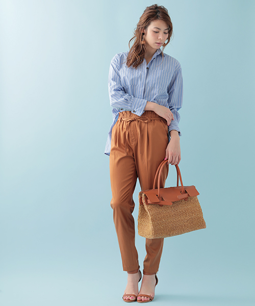 The Virgnia(ザ ヴァージニア)の「アルガンオイルロングカフスビッグシャツ(シャツ/ブラウス・レディース・オフホワイト/ブルー/ベージュ・FREE)」の19枚目の写真