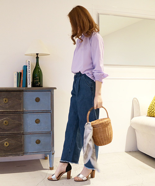 N.（N. Natural Beauty Basic）（エヌエヌナチュラルビューティーベーシック）の「カットオフタックバギーデニム（デニムパンツ・レディース・インディゴブルー/サックスブルー・SMALL/MEDIUM）」の12枚目の写真