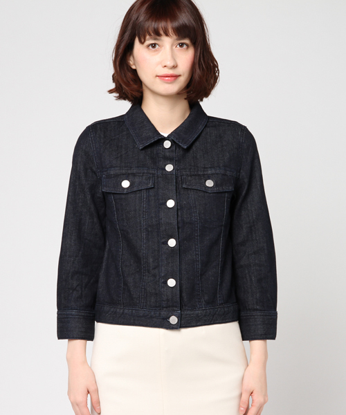 JILL by JILL STUART(ジルバイジルスチュアート)の「【Ray 5月号掲載】【美人百花 4月号掲載】STANDARD DENIM COLLAR(デニムジャケット・レディース・ネイビー/ブルー・MEDIUM/SMALL)」の3枚目の写真