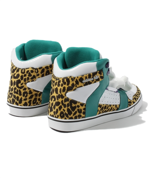 adidas Originals（アディダスオリジナルス）の「adidas Originals by