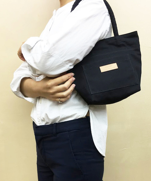 BICASH（ビカーシ）の「【BICASH/ビカーシ】キャンバストートバッグ/#B806（トートバッグ・レディース・ブラック/ネイビー/オフホワイト・FREE）」の3枚目の写真