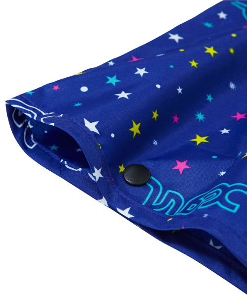X-girl Stages（エックスガールステージス）の「SPACE RAIN PONCHO（レインコート/ポンチョ・キッズ・ネイビー・ONE SIZE）」の3枚目の写真