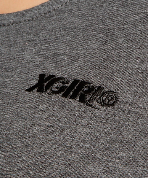 X-girl(エックスガール)の「BASIC BIG TANK TOP(タンクトップ・レディース・ホワイト/ブラック/チャコールグレー/ピンク・1/2)」の7枚目の写真