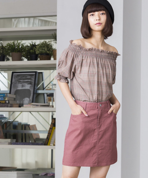 WEGO（ウィゴー）の「WEGO/ツイルタイトミニスカート（スカート・レディース・ブラック/ベージュ/カーキ/ピンク/ダークオレンジ・SMALL/MEDIUM/LARGE）」の5枚目の写真