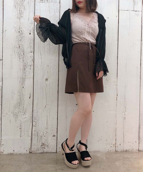 one after another NICE CLAUP(ワンアフターアナザーナイスクラップ)の「プリーツフード羽織(パーカー・レディース・ベージュ/アイボリー/ブラック・FREE)」の12枚目の写真