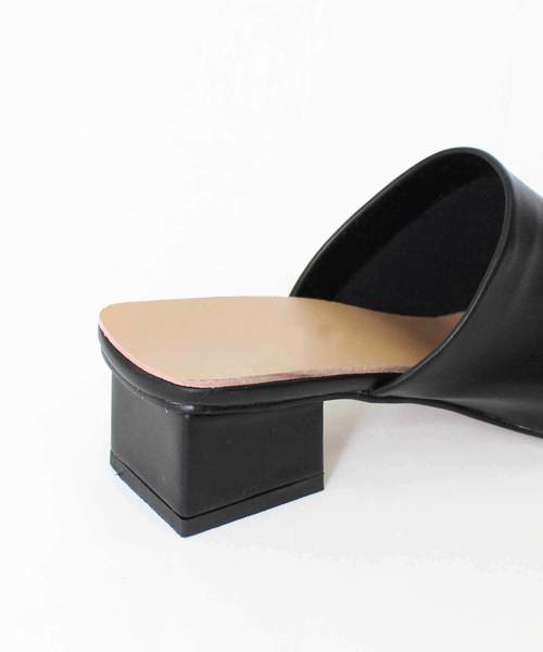 MODE ROBE（モードローブ）の「スクエアサンダル（サンダル・レディース・ブラック/キャメル・23cm/23.5cm/24cm/24.5cm/25cm/22.5㎝）」の9枚目の写真