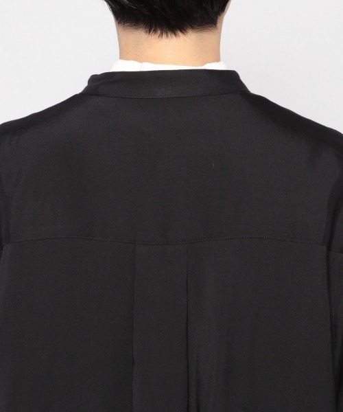 PAGEBOY（ページボーイ）の「バンドカラールーズシャツ（シャツ/ブラウス・レディース・ブラック/オフホワイト/ライトグリーン・FREE）」の14枚目の写真