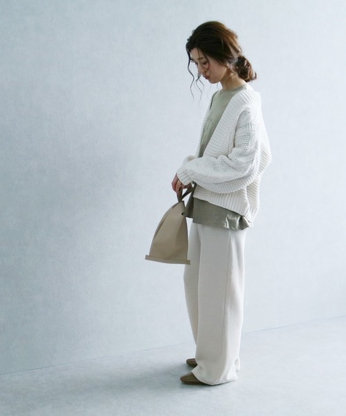 reca（レカ）の「ロゴTシャツ（Tシャツ/カットソー・レディース・オフホワイト/ブラック/ベージュ/カーキ・FREE）」の16枚目の写真