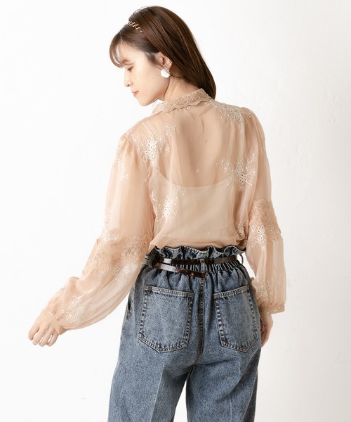 one after another NICE CLAUP(ワンアフターアナザーナイスクラップ)の「センタープレスデニムパンツ(デニムパンツ・レディース・ネイビー/ブラウン/アイボリー/ケミカルウォッシュ・SMALL/MEDIUM)」の10枚目の写真