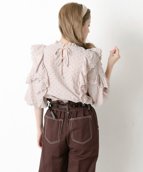 one after another NICE CLAUP(ワンアフターアナザーナイスクラップ)の「センタープレスデニムパンツ(デニムパンツ・レディース・ネイビー/ブラウン/アイボリー/ケミカルウォッシュ・SMALL/MEDIUM)」の21枚目の写真