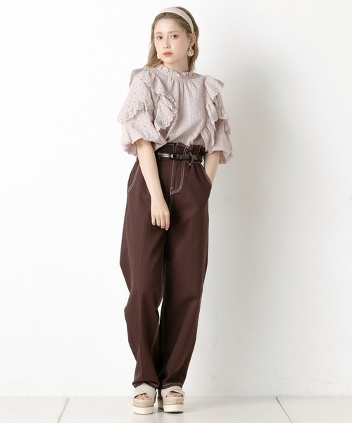 one after another NICE CLAUP(ワンアフターアナザーナイスクラップ)の「センタープレスデニムパンツ(デニムパンツ・レディース・ネイビー/ブラウン/アイボリー/ケミカルウォッシュ・SMALL/MEDIUM)」の17枚目の写真