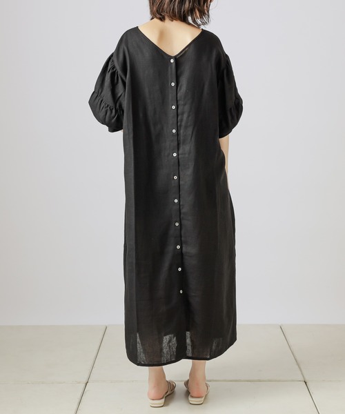 natural couture(ナチュラルクチュール)の「【WEB限定カラー有り】ラフィアバックル大人リネンワンピース(ワンピース・レディース・ブラック/ベージュ/オレンジ/アイボリー・FREE)」の8枚目の写真