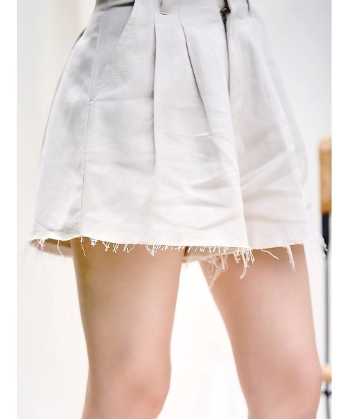 Darich（ダーリッチ）の「カットオフリネンショートパンツ（その他パンツ・レディース・ピンク/アイボリー・S/M）」の3枚目の写真
