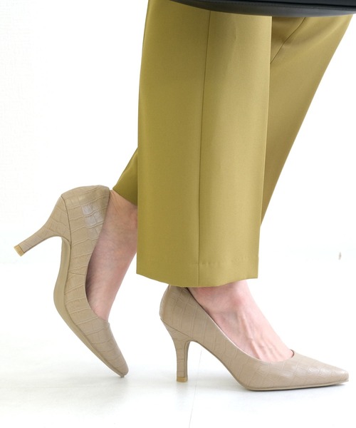 AmiAmi（アミアミ）の「8.5㎝ヒール美脚ポインテッドトゥパンプス（パンプス・レディース・ブラック/ライトグレー/シルバーグレー/シルバー/ブラック系その他/ブラック系その他2/ベージュ系その他/グレイッシュベージュ/ベージュ系その他2/ベージュ系その他3/ライトベージュ/ピンクベージュ/ブラック系その他3/グレイッシュブルー/キャメル/モスグリーン/パイソン/ベージュ系その他4/シルバー系その他/ベージュ/ベージュ系その他5・LL/L/S/SS/M/3S/4S）」の8枚目の写真