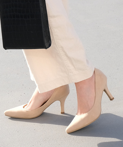 AmiAmi（アミアミ）の「8.5㎝ヒール美脚ポインテッドトゥパンプス（パンプス・レディース・ブラック/ライトグレー/シルバーグレー/シルバー/ブラック系その他/ブラック系その他2/ベージュ系その他/グレイッシュベージュ/ベージュ系その他2/ベージュ系その他3/ライトベージュ/ピンクベージュ/ブラック系その他3/グレイッシュブルー/キャメル/モスグリーン/パイソン/ベージュ系その他4/シルバー系その他/ベージュ/ベージュ系その他5・LL/L/S/SS/M/3S/4S）」の9枚目の写真