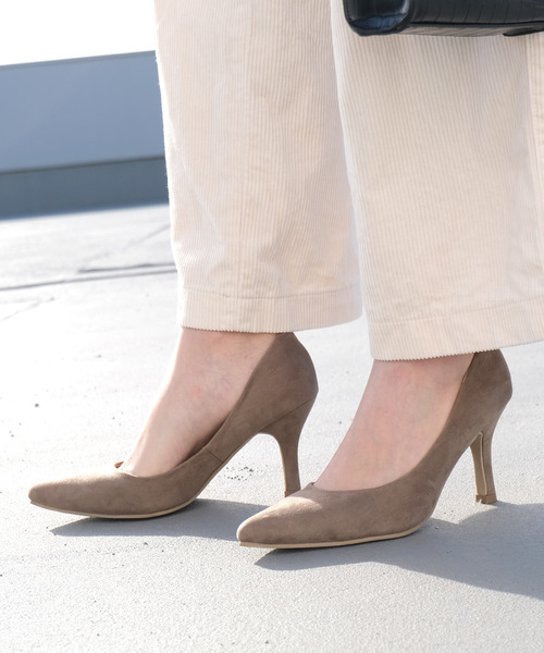 AmiAmi（アミアミ）の「8.5㎝ヒール美脚ポインテッドトゥパンプス（パンプス・レディース・ブラック/ライトグレー/シルバーグレー/シルバー/ブラック系その他/ブラック系その他2/ベージュ系その他/グレイッシュベージュ/ベージュ系その他2/ベージュ系その他3/ライトベージュ/ピンクベージュ/ブラック系その他3/グレイッシュブルー/キャメル/モスグリーン/パイソン/ベージュ系その他4/シルバー系その他/ベージュ/ベージュ系その他5・LL/L/S/SS/M/3S/4S）」の12枚目の写真