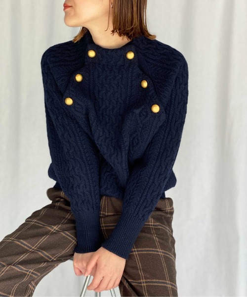 PICCIN（ピッチン）の「【日本製】アラン柄ボタン付きニット（ニット/セーター・レディース・ホワイト系その他/オフホワイト/ネイビー/ブルー系その他・M）」の4枚目の写真