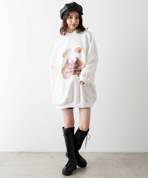 WEGO（ウィゴー）の「WEGO/BIGベアプリントパーカー（スウェット・レディース・ホワイト/ブラック・FREE）」の6枚目の写真