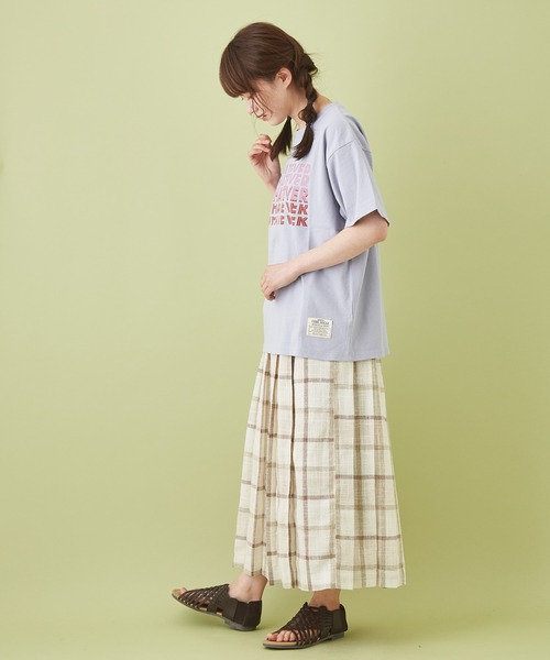 CUBE SUGAR（キューブシュガー）の「OE天竺 プリントＴシャツ（Tシャツ/カットソー・レディース・レッド/チャコールグレー/サックスブルー/マルチ/ホワイト・M）」の17枚目の写真