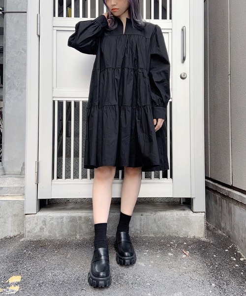 Figments（フィグメンツ）の「ティアードワンピース（ワンピース・レディース・ブラック/ホワイト・FREE）」の2枚目の写真