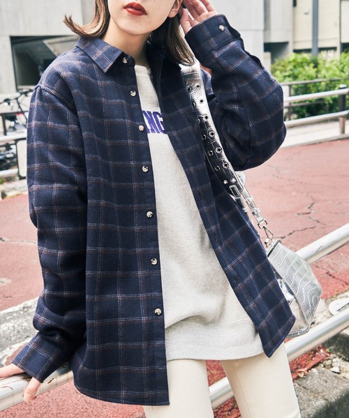 BASQUE magenta（バスクマゼンタ）の「オーバーサイズ フリースボンディング チェック柄 L/S ヘビーネルシャツ（シャツ/ブラウス・メンズ・ブラック/ベージュ/ネイビー/ブラウン/グレー・M/L）」の5枚目の写真