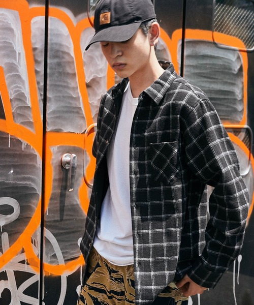 BASQUE magenta（バスクマゼンタ）の「オーバーサイズ フリースボンディング チェック柄 L/S ヘビーネルシャツ（シャツ/ブラウス・メンズ・ブラック/ベージュ/ネイビー/ブラウン/グレー・M/L）」の19枚目の写真